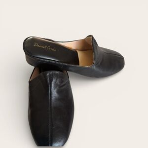 Daniel Green Black Women's Slippers